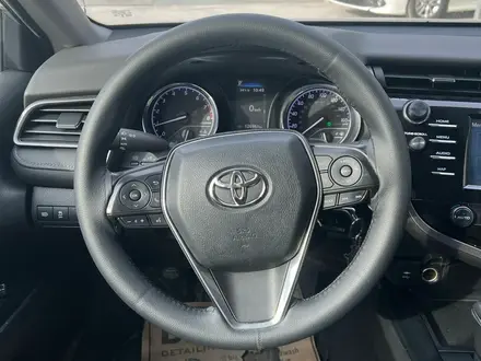 Toyota Camry 2019 года за 12 400 000 тг. в Шымкент – фото 6