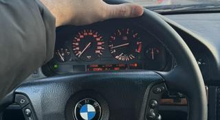 Руль на BMW E39 за 20 000 тг. в Алматы