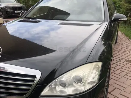 Mercedes-Benz S 500 2007 года за 6 700 000 тг. в Астана – фото 3