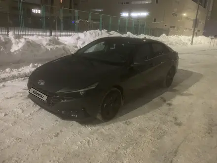 Hyundai Elantra 2023 года за 11 000 000 тг. в Астана