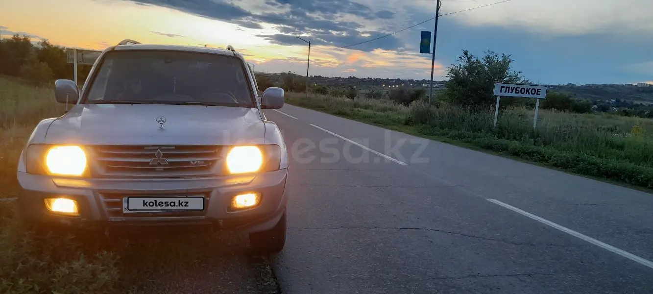Mitsubishi Pajero, 2001