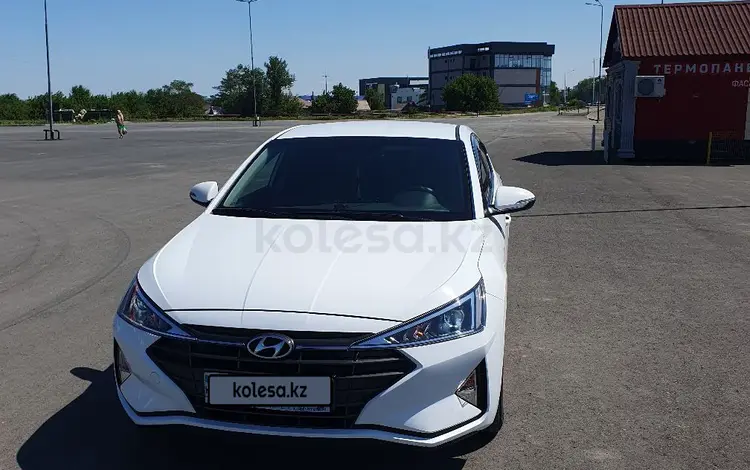 Hyundai Elantra 2020 года за 8 800 000 тг. в Актобе