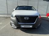 Hyundai H-1 2018 года за 14 200 000 тг. в Алматы – фото 2