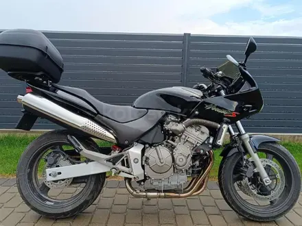 Honda  Hornet 600 2002 года за 2 150 000 тг. в Петропавловск