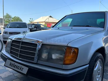 Mercedes-Benz E 230 1991 года за 2 000 000 тг. в Туркестан – фото 2