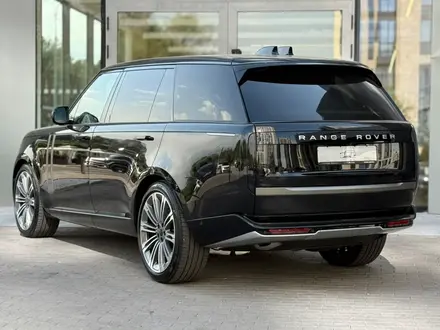 Land Rover Range Rover HSE 2026 года за 120 404 000 тг. в Алматы – фото 6
