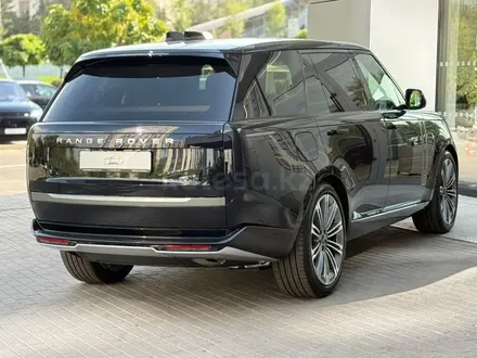 Land Rover Range Rover HSE 2026 года за 120 404 000 тг. в Алматы – фото 4