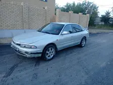 Mitsubishi Galant, 1995