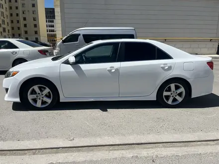 Toyota Camry 2011 года за 6 000 000 тг. в Актау – фото 2
