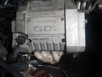 Двигатель на митсубиси 4g64 GDI за 100 000 тг. в Алматы