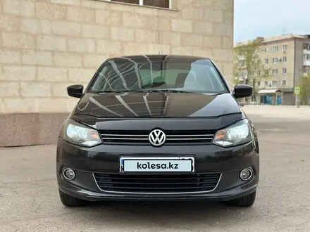 Volkswagen Polo 2014 года за 5 390 000 тг. в Кокшетау – фото 2
