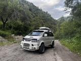 Mitsubishi Delica 1995 годаүшін9 500 000 тг. в Алматы