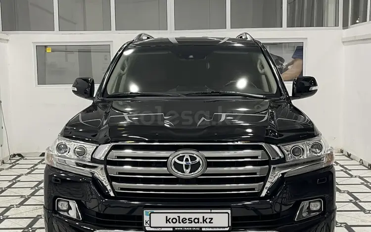 Toyota Land Cruiser 2015 года за 29 800 000 тг. в Атырау