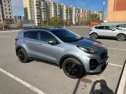 Kia Sportage 2021 года за 16 950 000 тг. в Караганда – фото 2