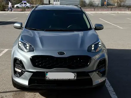 Kia Sportage 2021 года за 16 950 000 тг. в Караганда