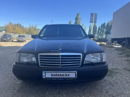 Mercedes-Benz C 230 1995 года за 1 690 000 тг. в Актобе