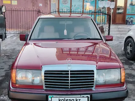 Mercedes-Benz E 200 1990 года за 1 600 000 тг. в Тараз – фото 14