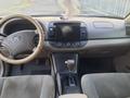 Toyota Camry 2005 годаүшін6 100 000 тг. в Караганда – фото 6