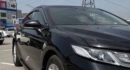 Toyota Camry 2023 года за 15 500 000 тг. в Алматы