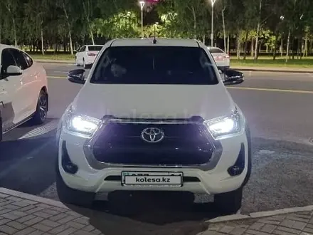 Toyota Hilux 2021 года за 21 000 000 тг. в Астана