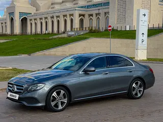 Mercedes-Benz E-Class, 2017