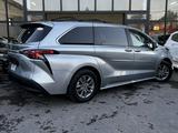 Toyota Sienna 2021 года за 15 500 000 тг. в Шымкент – фото 4