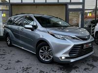 Toyota Sienna 2021 года за 15 500 000 тг. в Шымкент