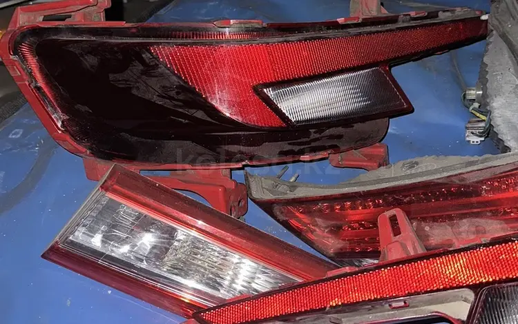 Фонарь заднего бампер Hyundai Elantra за 45 000 тг. в Алматы