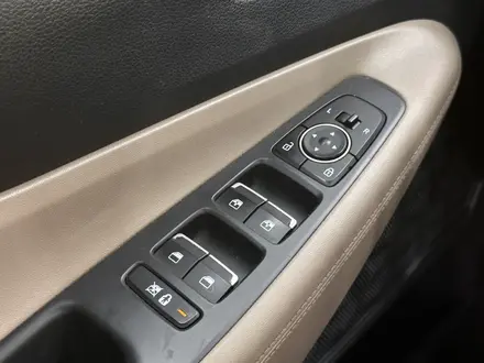 Hyundai Santa Fe 2020 года за 10 700 000 тг. в Астана – фото 8