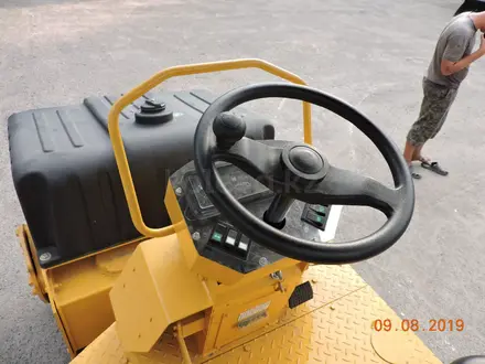 Bomag  асфальтный вибрационный тандемный двухвальцовый каток 3 тонны lgzt 2021 года за 9 300 000 тг. в Алматы – фото 44