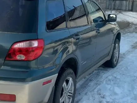 Mitsubishi Outlander 2005 года за 5 000 000 тг. в Усть-Каменогорск – фото 4