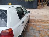 Volkswagen Golf 1993 года за 800 000 тг. в Кокшетау – фото 3