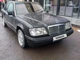 Mercedes-Benz E 230 1991 года за 850 000 тг. в Тараз