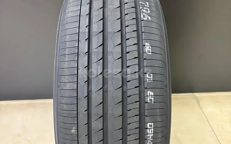 Yokohama ADVAN V555 235/45 R18 за 47 990 тг. в Алматы