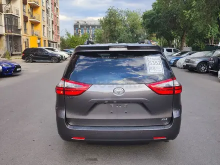 Toyota Sienna 2019 года за 17 000 000 тг. в Алматы – фото 4
