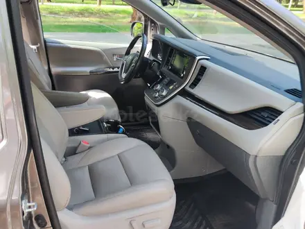 Toyota Sienna 2019 года за 17 000 000 тг. в Алматы – фото 6