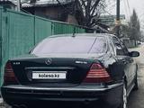 Mercedes-Benz S 500 2001 года за 2 000 000 тг. в Алматы – фото 2