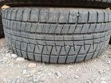 225/55R17 Bridgestone BLIZZAK REVO GZ. за 38 000 тг. в Алматы – фото 2