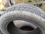 225/55R17 Bridgestone BLIZZAK REVO GZ. за 38 000 тг. в Алматы – фото 4