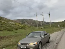 Toyota Camry, 1998