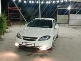 Daewoo Gentra 2015 годаүшін3 600 000 тг. в Туркестан – фото 2