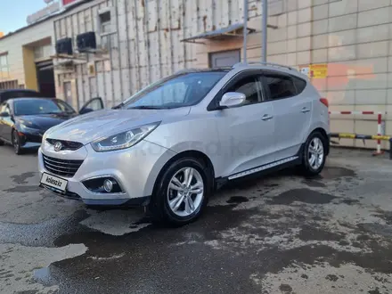 Hyundai Tucson 2013 года за 7 300 000 тг. в Астана – фото 2