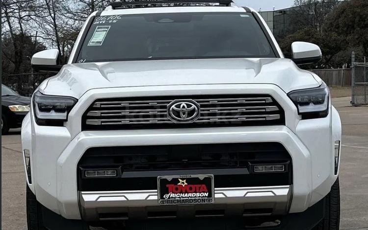 Toyota 4Runner — миниатюра 3