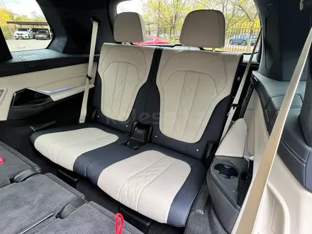 BMW X7 2021 года за 40 295 000 тг. в Караганда – фото 26