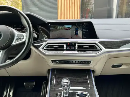 BMW X7 2021 года за 40 295 000 тг. в Караганда – фото 16