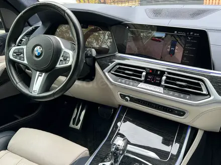 BMW X7 2021 года за 40 295 000 тг. в Караганда – фото 18