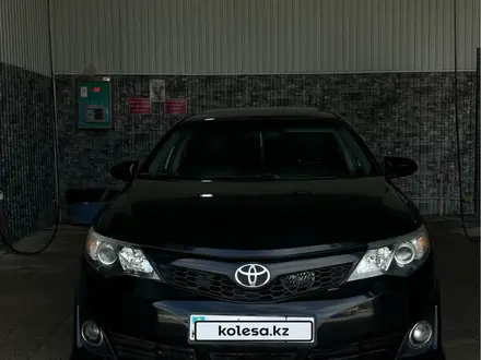 Toyota Camry 2013 года за 7 200 000 тг. в Жанаозен – фото 10
