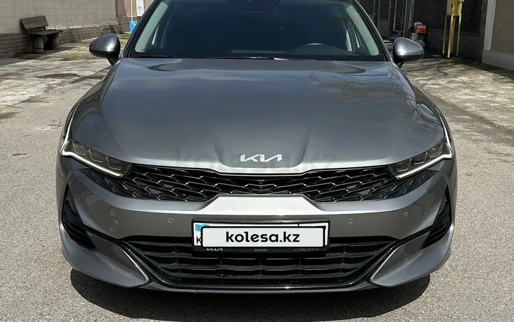 Kia K5 2022 года за 15 000 000 тг. в Шымкент