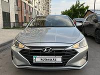 Hyundai Elantra 2019 года за 8 200 000 тг. в Шымкент