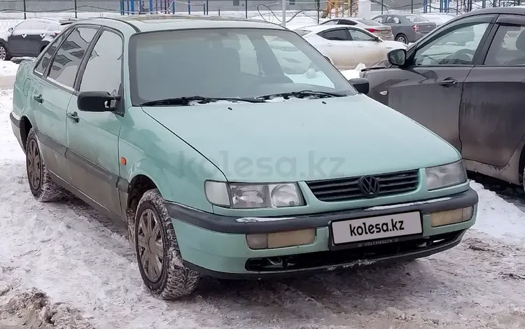 Volkswagen Passat 1994 года за 1 200 000 тг. в Астана